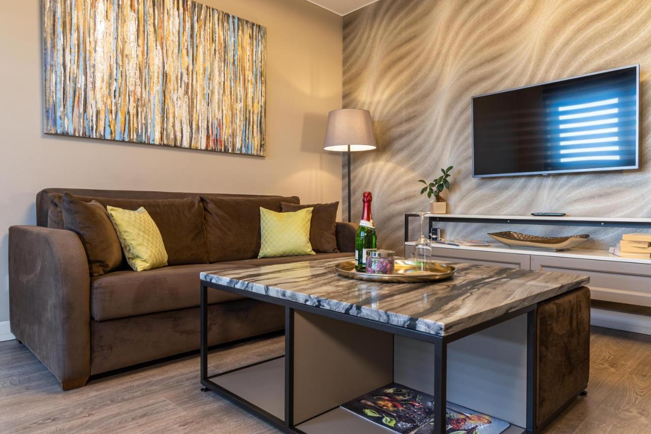 Deluxe Apartment Mit Tiefgarage In Naehe Messe-Bmw-Porsche-Dhl-Flughafen-Flugzeugwerk Der Deutsche Aircraft Лейпциг Экстерьер фото