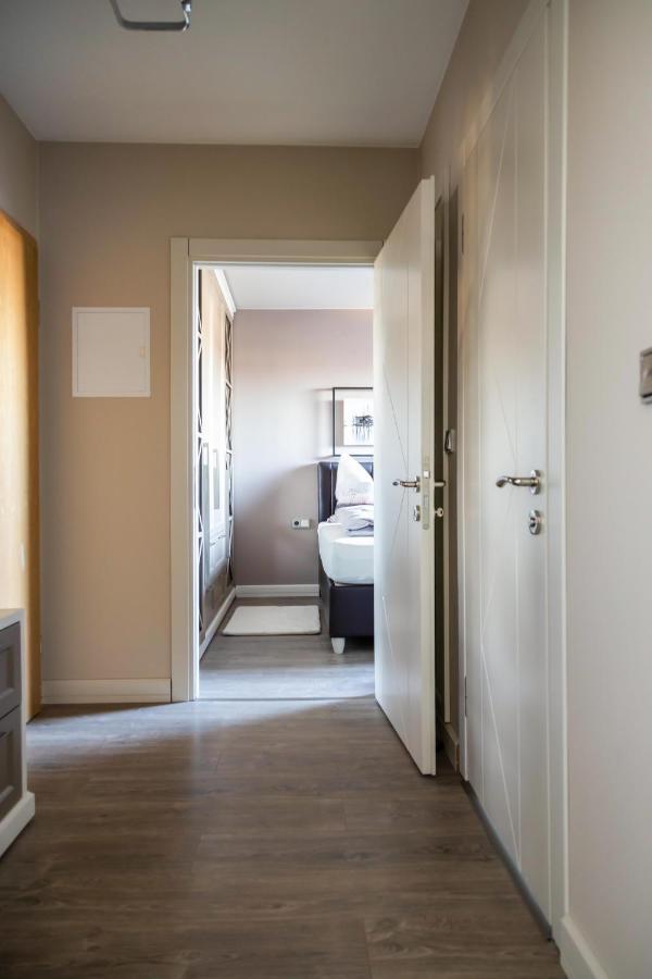 Deluxe Apartment Mit Tiefgarage In Naehe Messe-Bmw-Porsche-Dhl-Flughafen-Flugzeugwerk Der Deutsche Aircraft Лейпциг Экстерьер фото